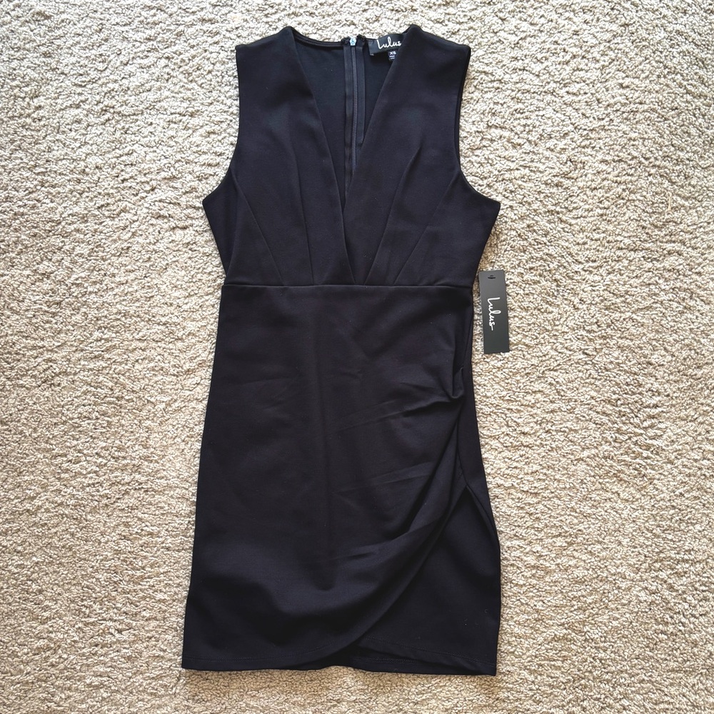 NWT Lulu’s LBD / little black dress XS